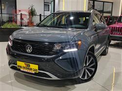 Volkswagen Taos